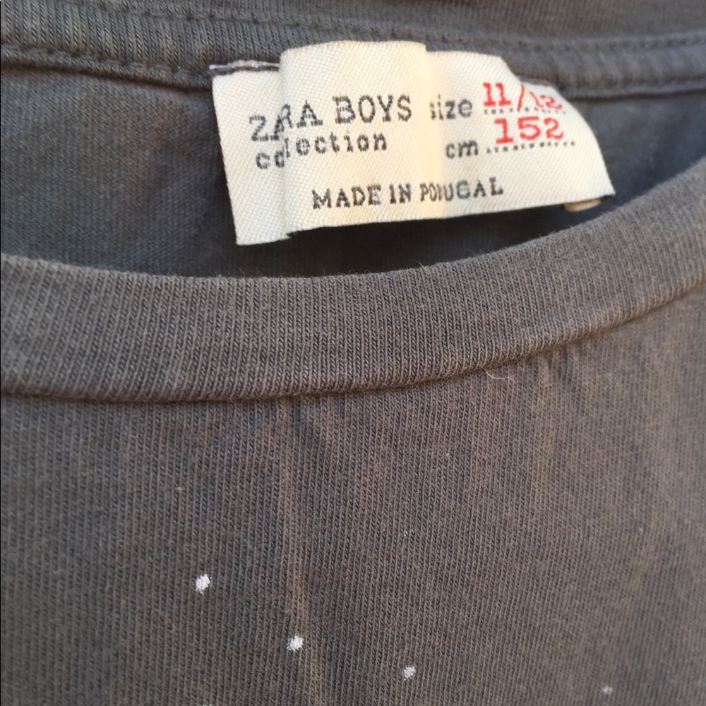 🌟Host Pick🌟 Zara Boys collection graphic shirt - Picture 3 of 5